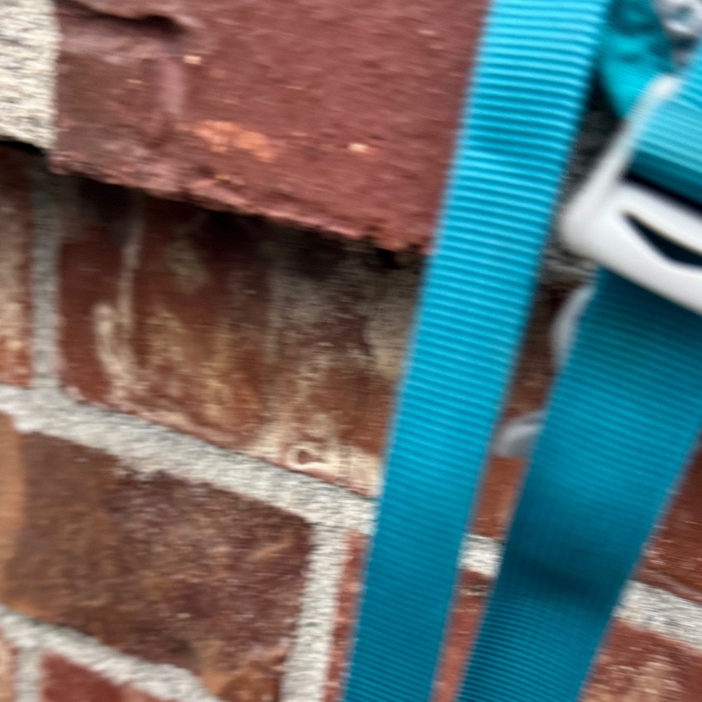 OSPREY Teal Backpack with Neon Yellow Accents HydraJet 15 - Picture 10 of 12